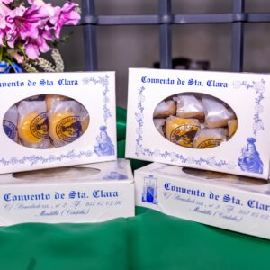 Yemas de Santa Clara